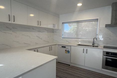 Photo of property in 24 Lingfield Street, Glenfield, Auckland, 0629