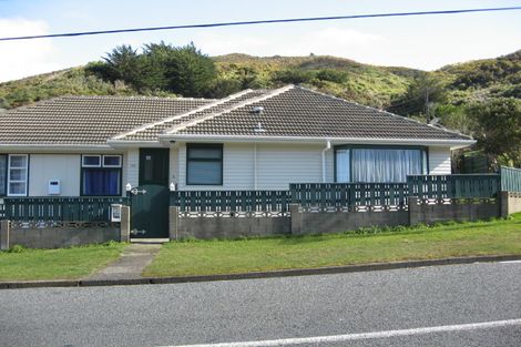 Photo of property in 123 Parkvale Road, Karori, Wellington, 6012