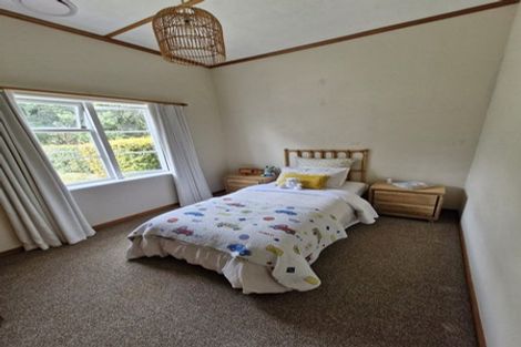 Photo of property in 33 Awatea Street, Ranui, Porirua, 5024