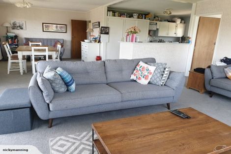 Photo of property in 1/2 Purchas Road, Hauraki, Auckland, 0622