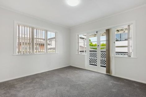 Photo of property in 18b Calvert Avenue, Mangere East, Auckland, 2024