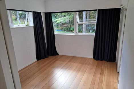 Photo of property in 352 Titirangi Road, Titirangi, Auckland, 0604