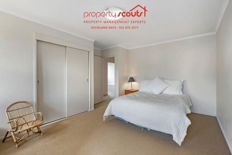 Photo of property in 17 Ashurst Lane, Greenhithe, Auckland, 0632