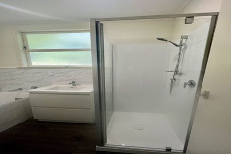 Photo of property in 6 Barberry Grove, Maungaraki, Lower Hutt, 5010