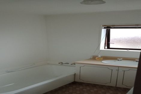 Photo of property in 1/907 Dufferin Street, Akina, Hastings, 4122