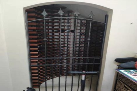 Photo of property in 42 Rame Road, Greenhithe, Auckland, 0632