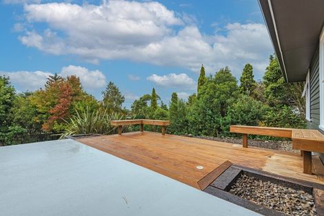 Photo of property in 419 Aokautere Drive, Aokautere, Palmerston North, 4471