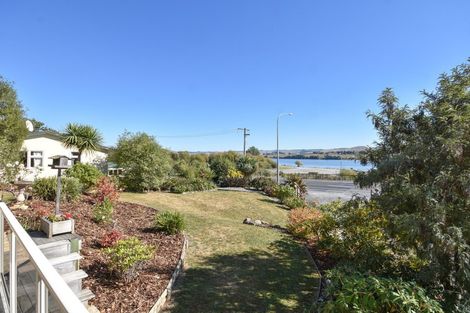 Photo of property in 76 Greenwich Street, Waihola, Milton, 9073