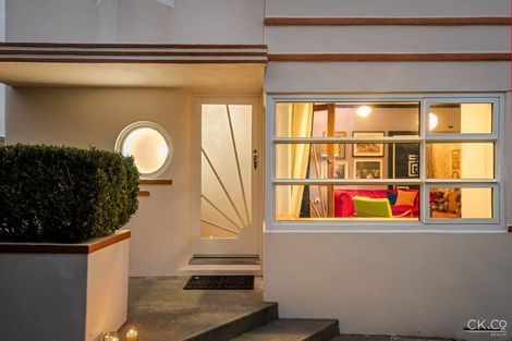 Photo of property in 14 Marina Grove, Hutt Central, Lower Hutt, 5010