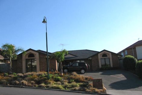 Photo of property in 24 St Clair Place, Browns Bay, Auckland, 0630