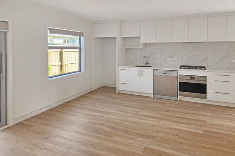 Photo of property in 5/6 Russell Street, Feilding, 4702