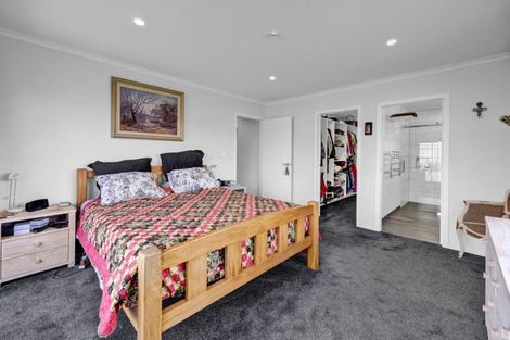 Photo of property in 4 Bianca Crescent, Stratford, 4332