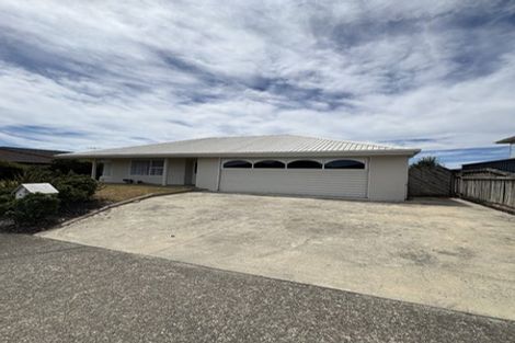 Photo of property in 6 Stead Crescent, Stoke, Nelson, 7011