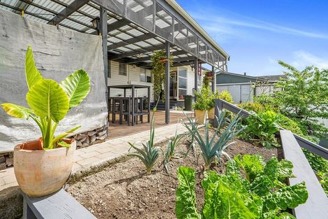 Photo of property in 4 Totara Drive, St Andrews, Hamilton, 3200