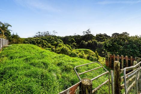 Photo of property in 29 Whakapaki Street, Urenui, 4375