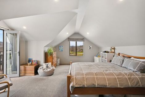 Photo of property in 27 De Bettencor Place, Mount Pisa, Cromwell, 9383