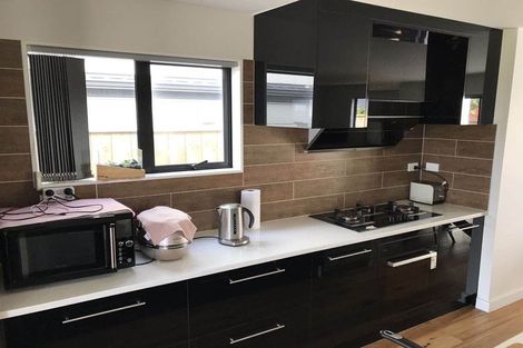 Photo of property in 18 Toia Lane, Silverdale, 0932