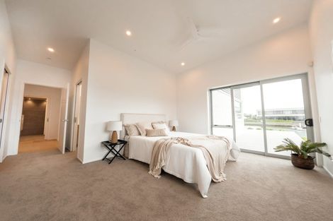 Photo of property in 16 Vanita Drive, Whitianga, 3510