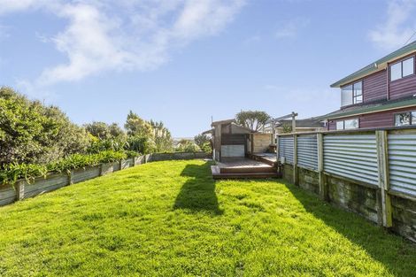 Photo of property in 22 Halladale Road, Papakowhai, Porirua, 5024