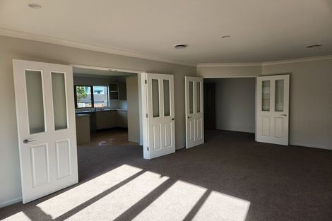 Photo of property in 10 Sandybrow, Churton Park, Wellington, 6037