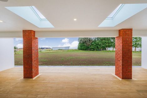 Photo of property in 11 Te Kahu Lane, Halcombe, Feilding, 4779