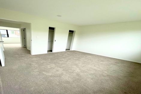 Photo of property in 132e Tiriwa Drive, Massey, Auckland, 0614