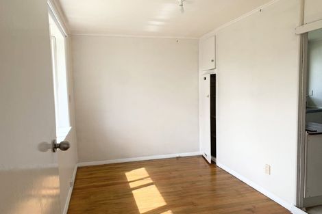 Photo of property in 51 Pilkington Road, Panmure, Auckland, 1072