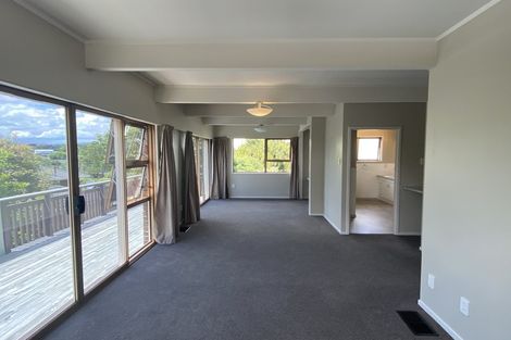 Photo of property in 6 Barnhill Crescent, Pahurehure, Papakura, 2113