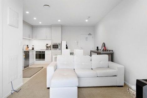 Photo of property in 208/6 Waikumete Road, Glen Eden, Auckland, 0602