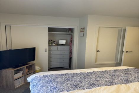 Photo of property in 2/91 Oxford Terrace, Epuni, Lower Hutt, 5011