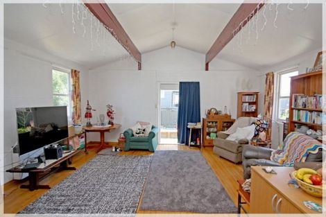 Photo of property in 169 Seabury Avenue, Foxton Beach, Foxton, 4815