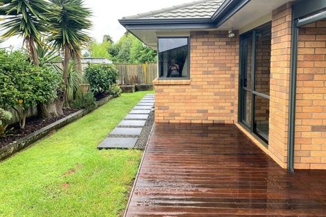 Photo of property in 34 Blackwood Drive, Wattle Downs, Auckland, 2103