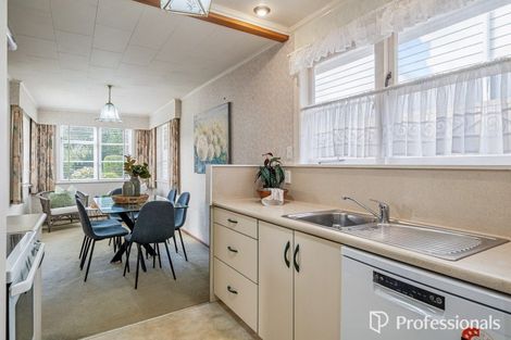 Photo of property in 12 Tawhai Street, Stokes Valley, Lower Hutt, 5019