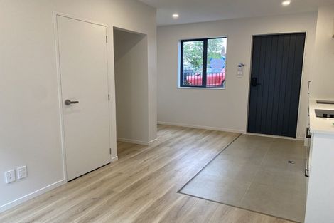 Photo of property in 33b Matipo Road, Te Atatu Peninsula, Auckland, 0610