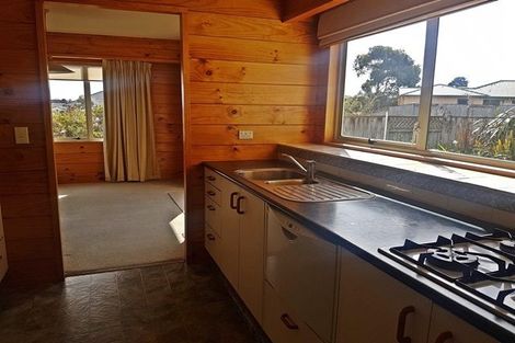 Photo of property in 7 Logan Way, Kelvin Grove, Palmerston North, 4414