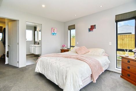 Photo of property in 12 Beech Drive, Rangiora, 7400