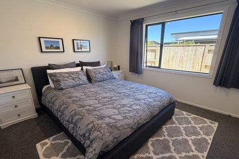 Photo of property in 8 Cherry Place, Maewa, Feilding, 4702