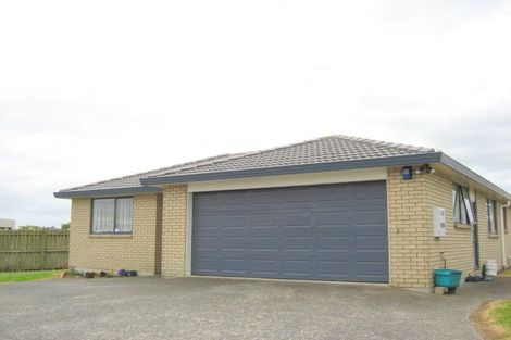 Photo of property in 24 Scotts Field Drive, Takanini, 2112