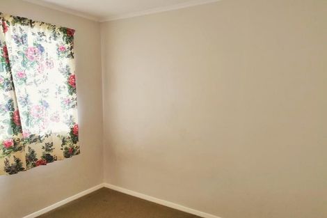 Photo of property in 14 Blease Street, New Lynn, Auckland, 0600