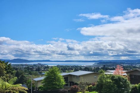 Photo of property in 2 Exeter Place, Tihiotonga, Rotorua, 3015