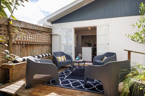 Photo of property in 79 Makino Road, Feilding, 4702