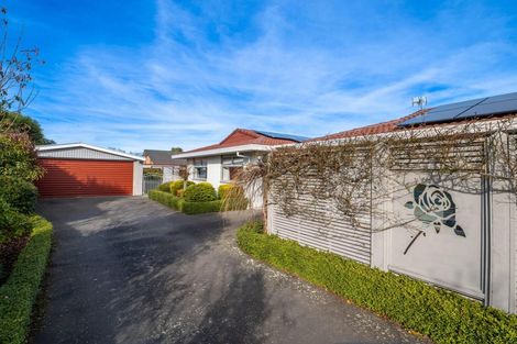 Photo of property in 3 Cam Place, Harewood, Christchurch, 8051