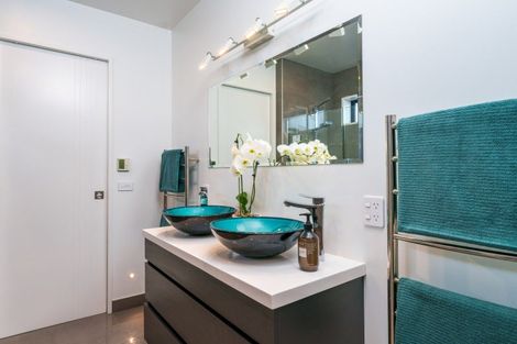 Photo of property in 67 Infinity Drive, Wanaka, 9305