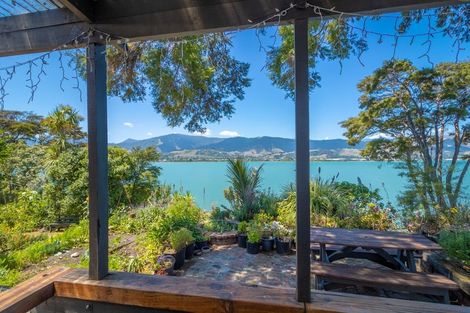 Photo of property in 61 Martin Street, Monaco, Nelson, 7011