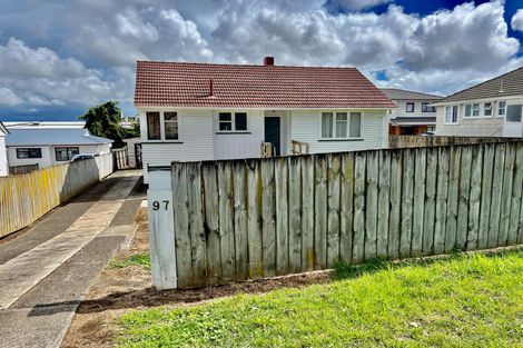 Photo of property in 97 Hillsborough Road, Hillsborough, Auckland, 1042