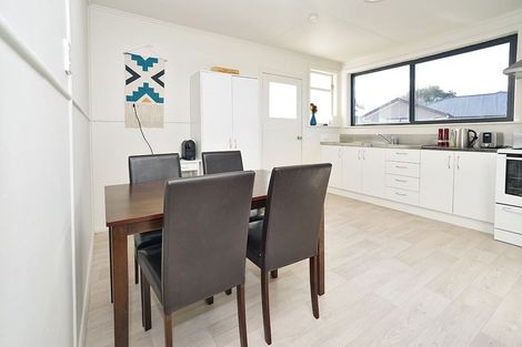 Photo of property in 21a Montgomery Crescent, Bader, Hamilton, 3206