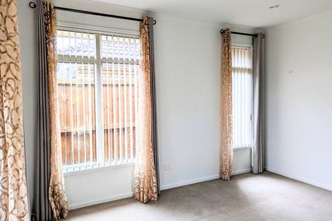 Photo of property in 18 Edgeview Crescent, Fitzroy, Hamilton, 3206