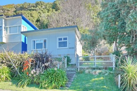 Photo of property in 12 Moody Street, Gore Bay, Cheviot, 7383
