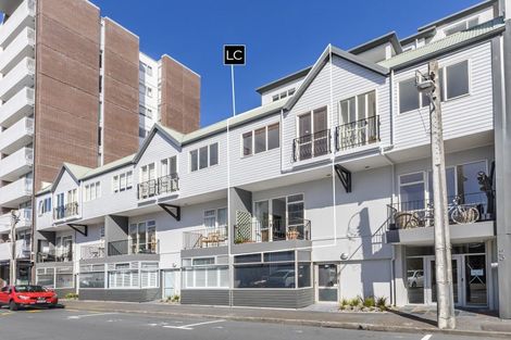 Photo of property in De Vere Apartments, 22/23 Tennyson Street, Te Aro, Wellington, 6011
