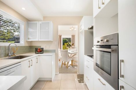 Photo of property in 1/13 Redwing Street, Browns Bay, Auckland, 0630